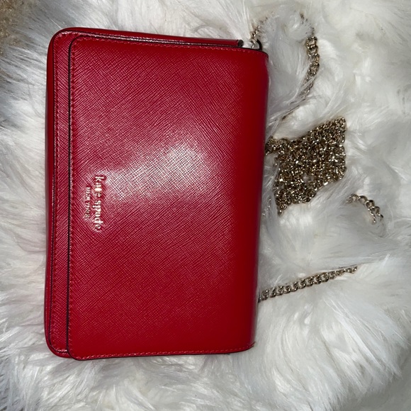 Crossbody - Picture 2 of 5